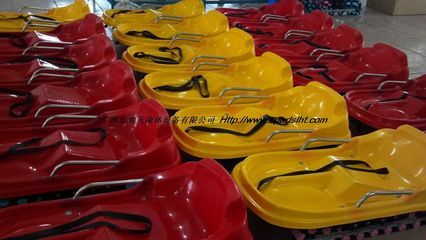 广州乐欢天滑草器材专业制作与厂家报价